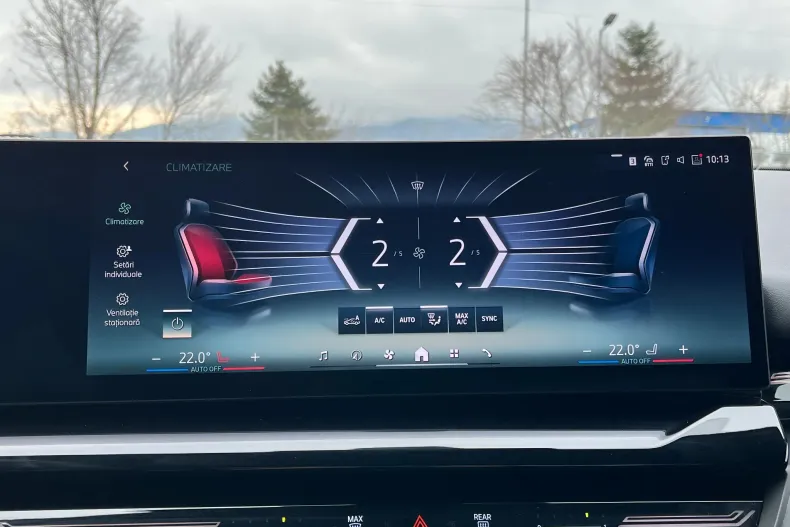 BMW 520d (Seria 5) din 2024 cu 35.820 km - oferta BMW192171 - foto 23