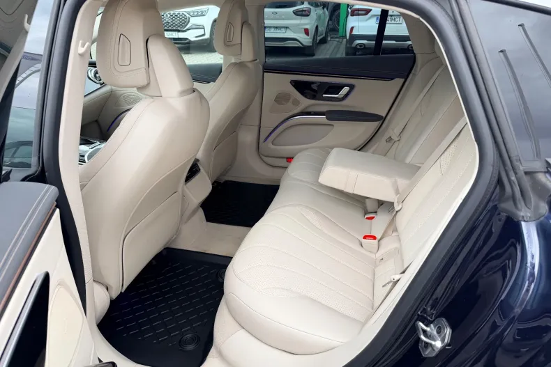 Mercedes-Benz EQS din 2023 cu 72.159 km - oferta MER192173 - foto 9