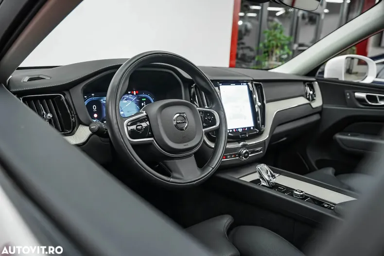 Volvo XC60 din 2022 cu 88.000 km - oferta VOL192181 - foto 34