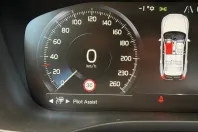 Volvo XC60 din 2020 cu 104.545 km - oferta VOL192187 - foto 27