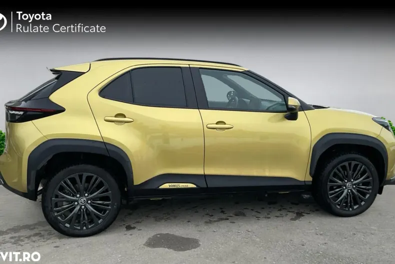 Toyota Yaris Cross din 2023 cu 11.329 km - oferta TOY192192 - foto 17