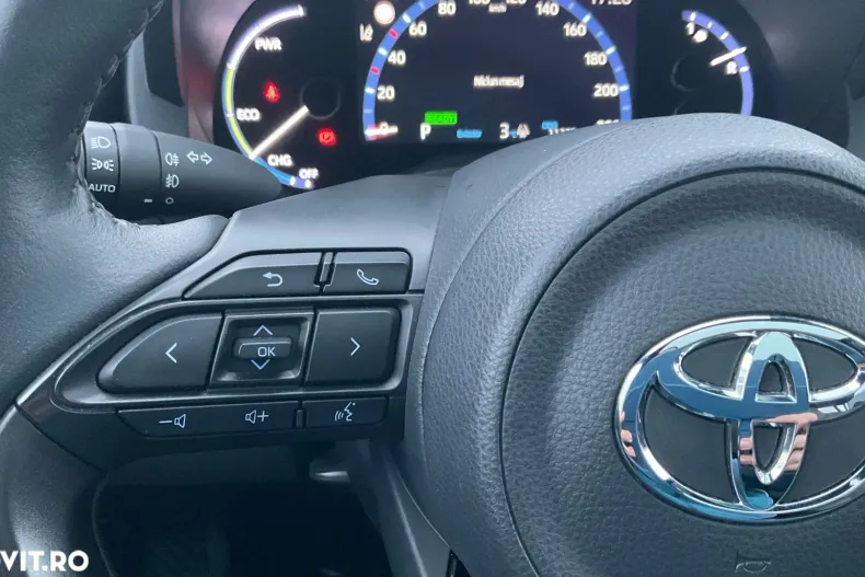 Toyota Yaris Cross din 2023 cu 11.329 km - oferta TOY192192 - foto 29