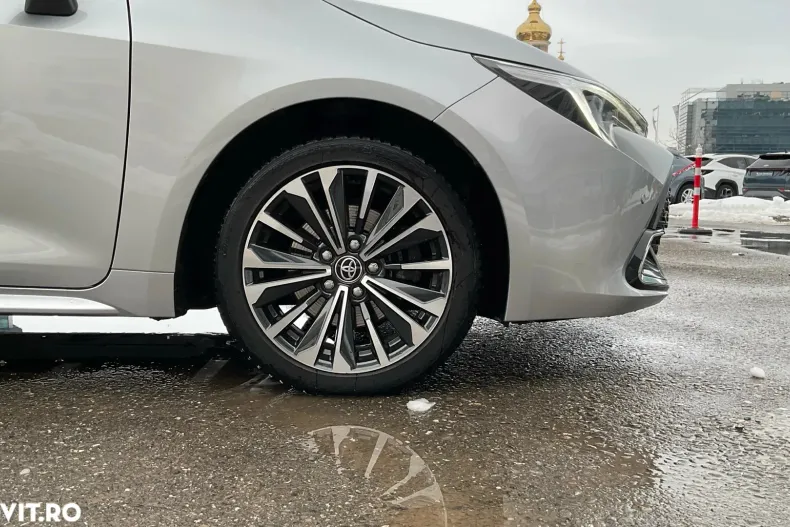 Toyota Corolla din 2023 cu 15.469 km - oferta TOY192194 - foto 16