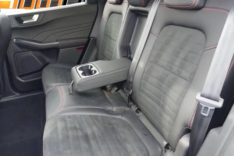 Ford Kuga din 2021 cu 135.500 km - oferta FOR192205 - foto 9