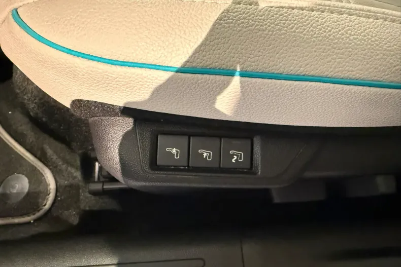 Fiat 600 din 2024 cu 4.600 km - oferta FIA192211 - foto 18