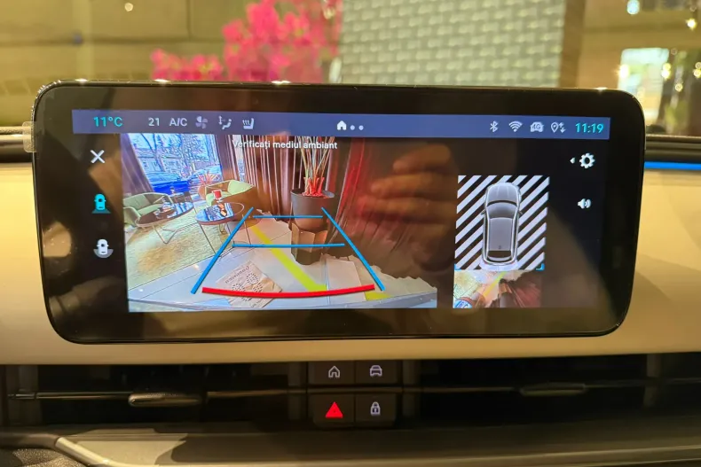 Fiat 600 din 2024 cu 4.600 km - oferta FIA192211 - foto 32