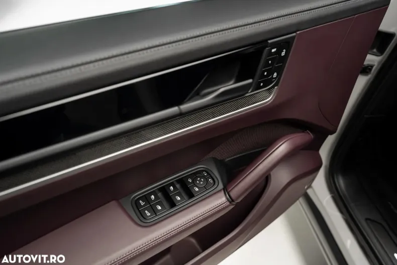 Porsche Cayenne din 2024 cu 13.650 km - oferta POR192214 - foto 15