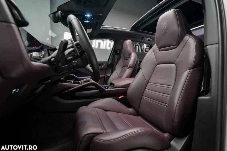 Porsche Cayenne din 2024 cu 13.650 km - oferta POR192214 - foto 25