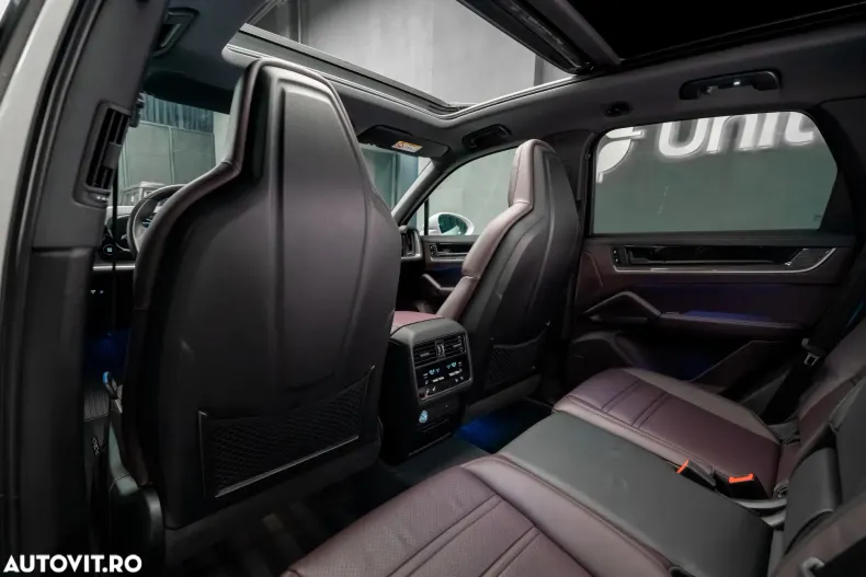 Porsche Cayenne din 2024 cu 13.650 km - oferta POR192214 - foto 28