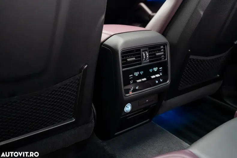 Porsche Cayenne din 2024 cu 13.650 km - oferta POR192214 - foto 29