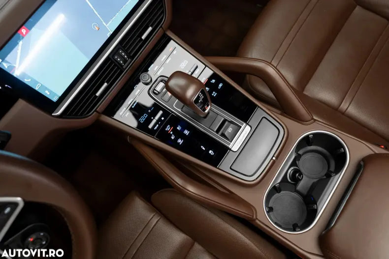 Porsche Cayenne din 2020 cu 67.600 km - oferta POR192215 - foto 17