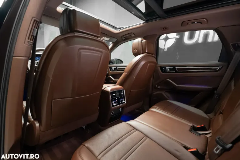 Porsche Cayenne din 2020 cu 67.600 km - oferta POR192215 - foto 27