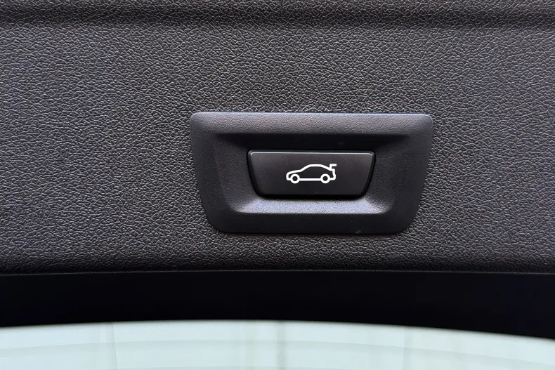 BMW X6 (Seria X) din 2022 cu 83.708 km - oferta BMW192218 - foto 30