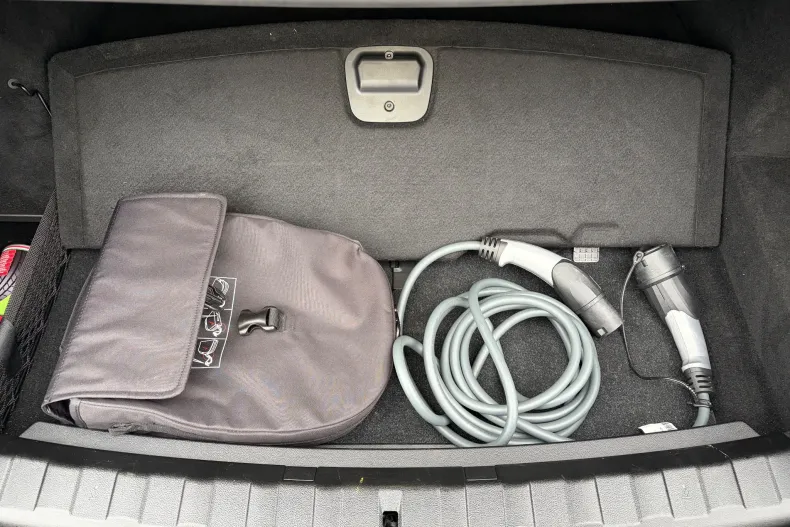 BMW 330e (Seria 3) din 2021 cu 95.200 km - oferta BMW192219 - foto 38