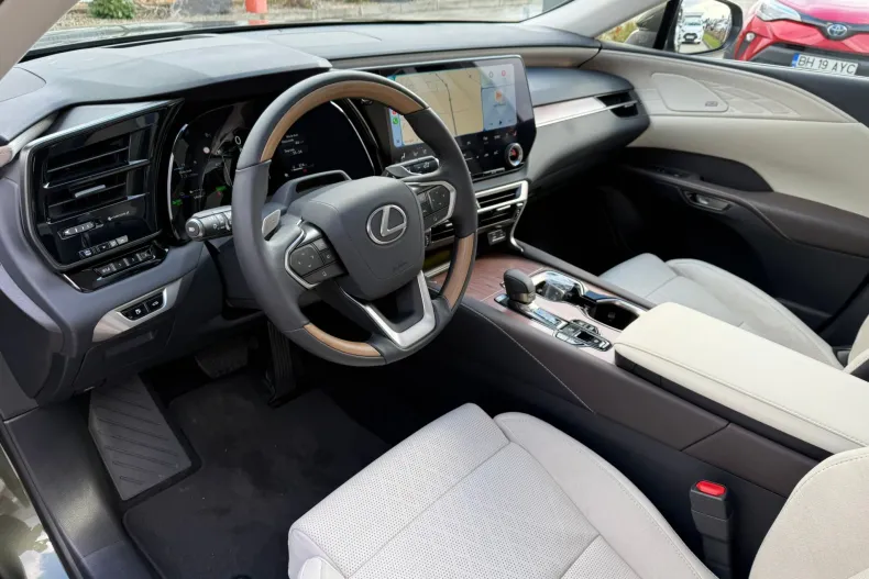 Lexus Seria RX din 2025 cu 3.000 km - oferta LEX192225 - foto 13