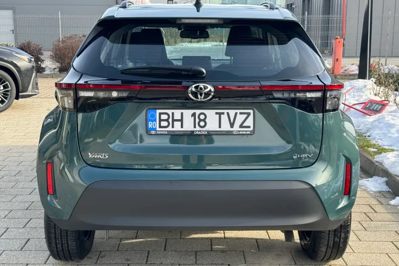 Toyota Yaris Cross din 2025 cu 3.050 km - oferta TOY192226 - foto 6