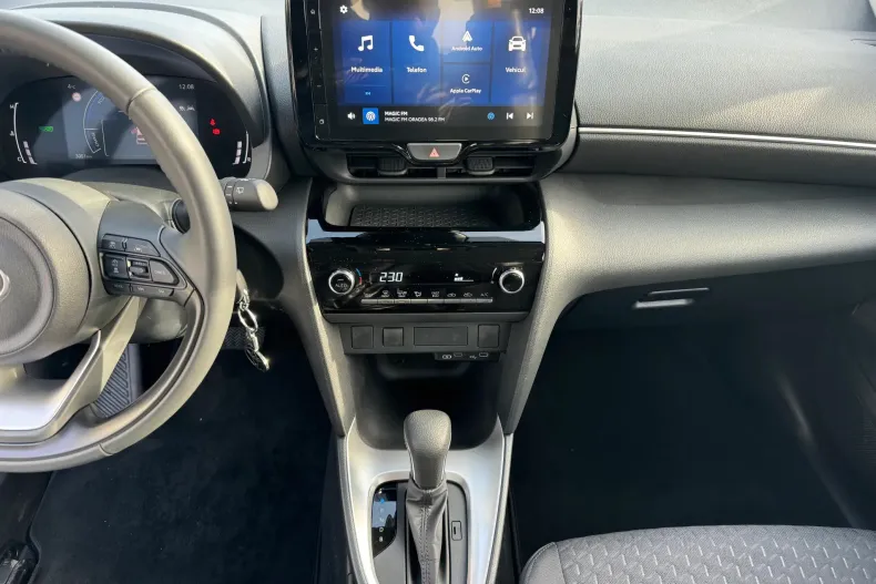 Toyota Yaris Cross din 2025 cu 3.050 km - oferta TOY192226 - foto 15