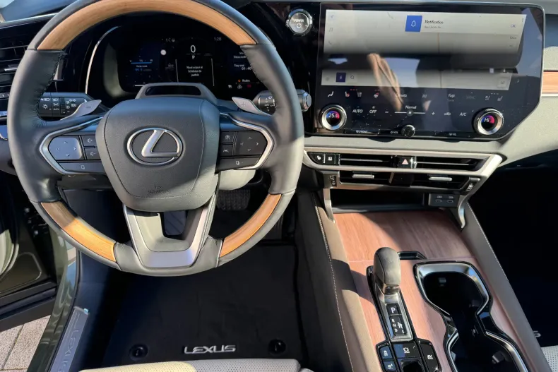 Lexus Seria RX din 2025 cu 7 km - oferta LEX192228 - foto 13