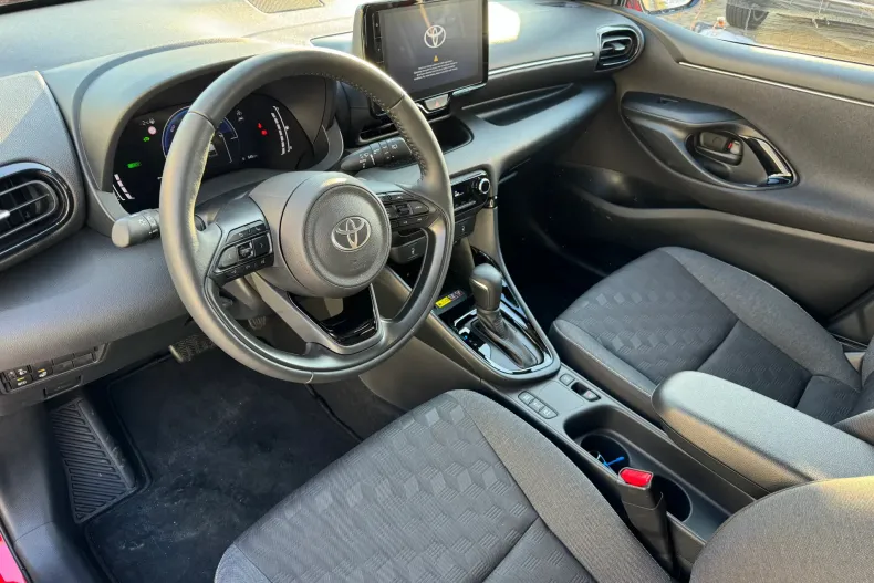 Toyota Yaris din 2025 cu 3.520 km - oferta TOY192229 - foto 11
