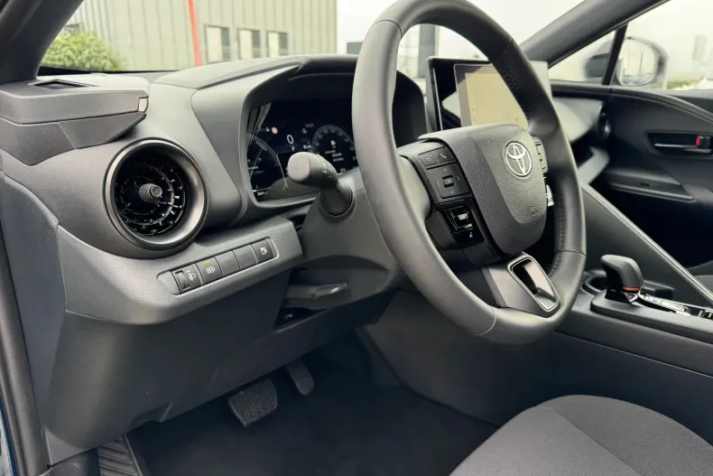 Toyota C-HR din 2025 cu 2.640 km - oferta TOY192230 - foto 12