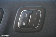 Ford Kuga din 2025 cu 3.900 km - oferta FOR192234 - foto 12