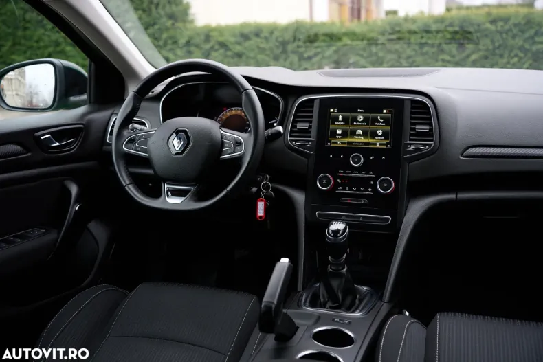 Renault Megane din 2020 cu 66.865 km - oferta REN192235 - foto 22