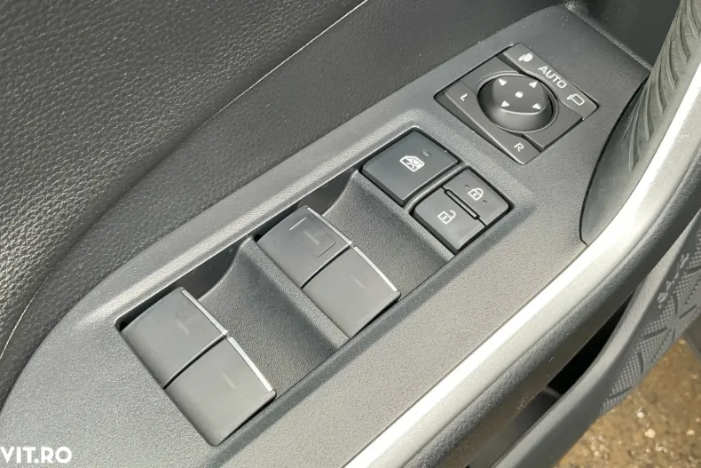 Toyota RAV4 din 2022 cu 148.414 km - oferta TOY192238 - foto 12