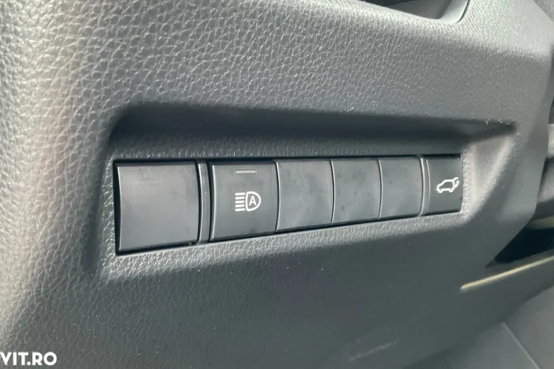 Toyota RAV4 din 2022 cu 148.414 km - oferta TOY192238 - foto 13