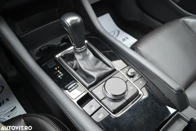 Mazda 3 din 2021 cu 22.943 km - oferta MAZ192241 - foto 30