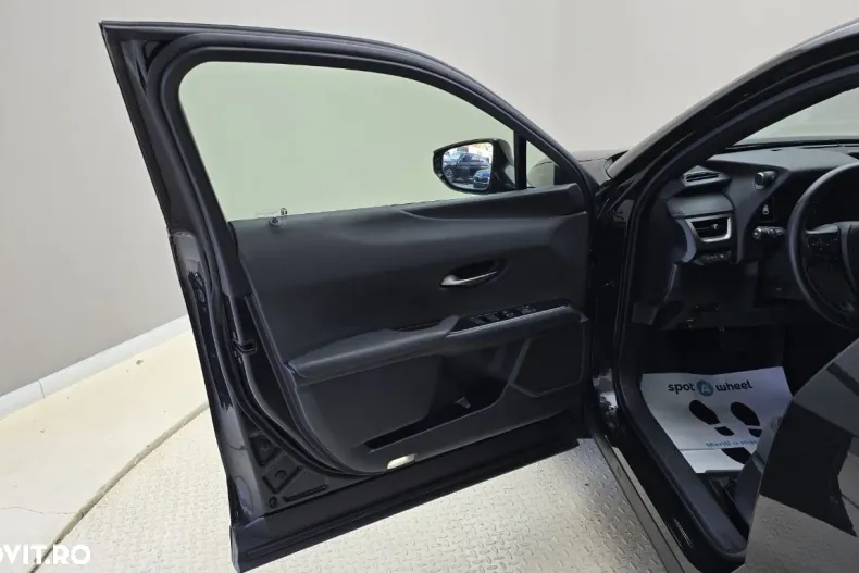 Lexus UX din 2021 cu 73.000 km - oferta LEX192248 - foto 11
