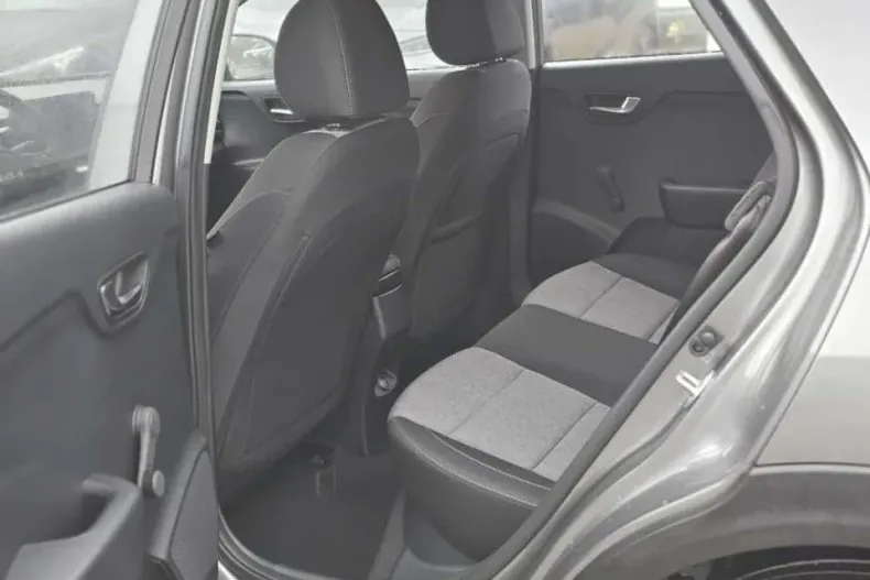 Kia Stonic din 2025 cu 1 km - oferta KIA192252 - foto 12