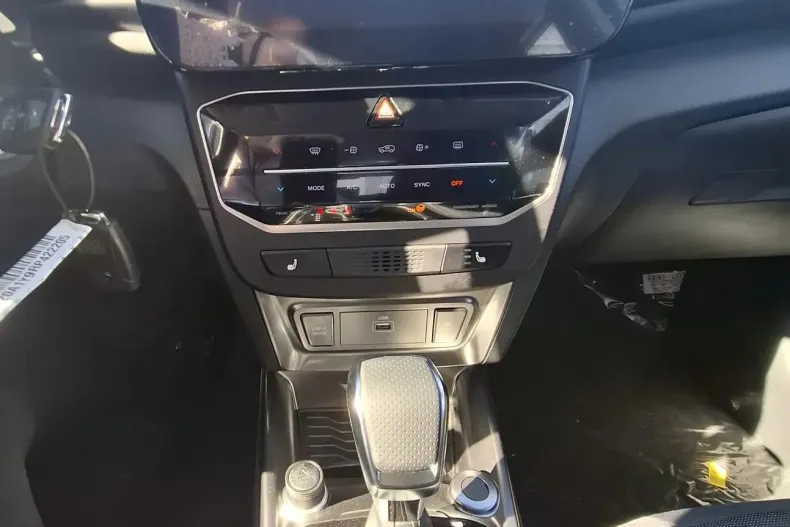 KGM Tivoli din 2024 cu 1 km - oferta KGM192257 - foto 11