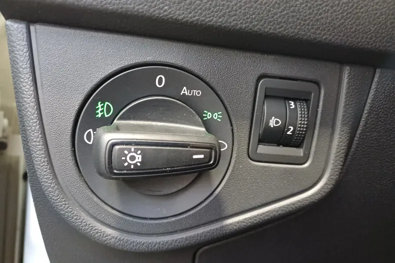 Volkswagen Polo din 2022 cu 48.388 km - oferta VOL192260 - foto 11