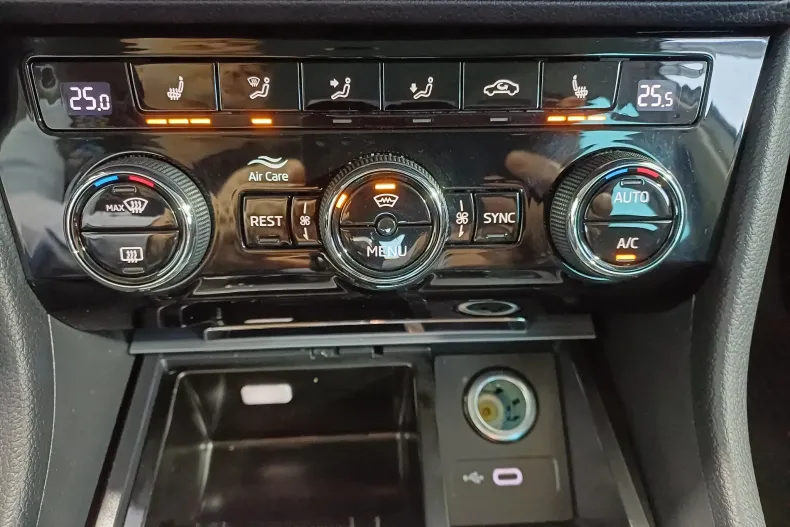 Skoda Superb din 2021 cu 109.926 km - oferta SKO192261 - foto 13