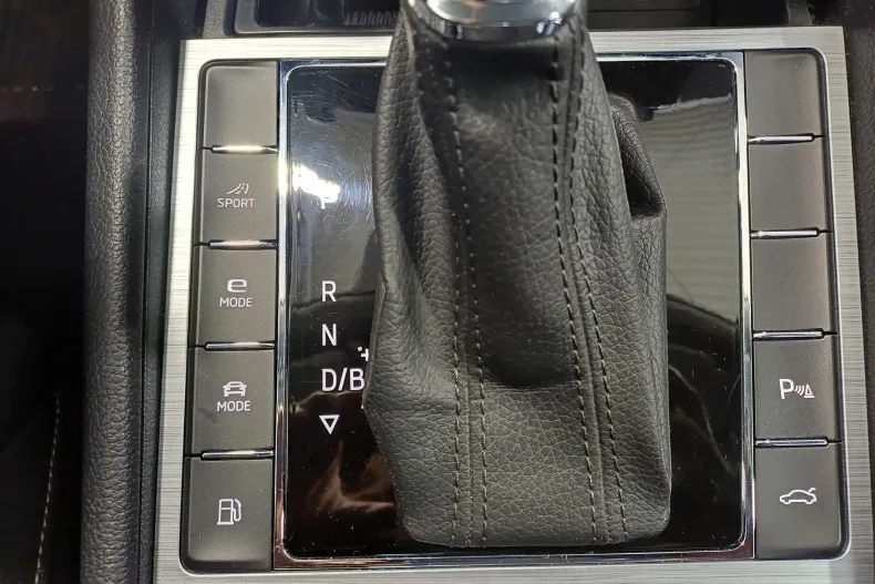 Skoda Superb din 2020 cu 56.054 km - oferta SKO192262 - foto 16