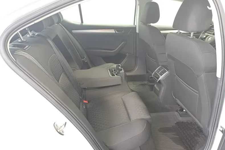 Skoda Superb din 2020 cu 56.054 km - oferta SKO192262 - foto 38