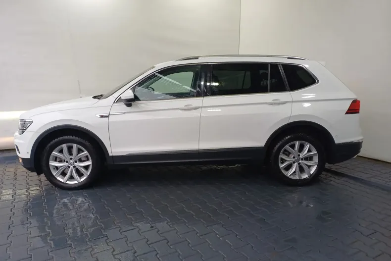 Volkswagen Tiguan din 2021 cu 88.035 km - oferta VOL192263 - foto 2