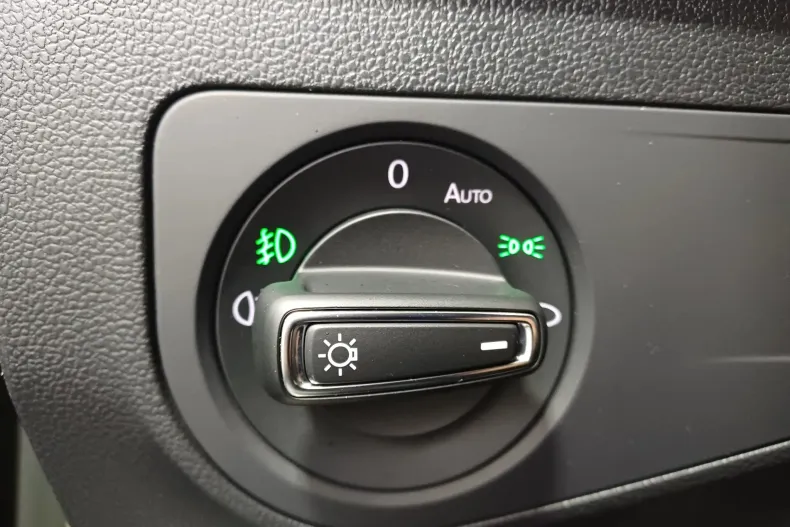 Volkswagen Tiguan din 2021 cu 88.035 km - oferta VOL192263 - foto 10