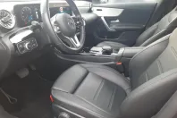 Mercedes-Benz CLA 200 (Clasa CLA) din 2023 cu 23.268 km - oferta MER192266 - foto 10