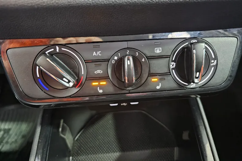 Skoda Fabia din 2023 cu 66.990 km - oferta SKO192267 - foto 11