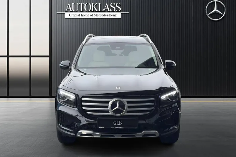 Mercedes-Benz GLB din 2025 cu 5.000 km - oferta MER192268 - foto 5