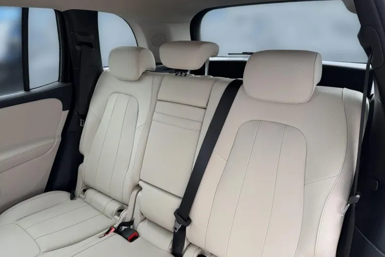 Mercedes-Benz GLB din 2025 cu 5.000 km - oferta MER192268 - foto 13