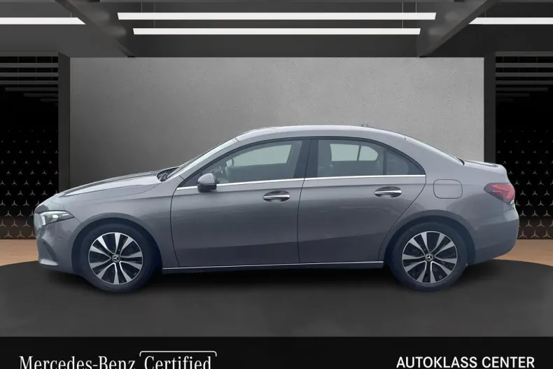 Mercedes-Benz A 180 (Clasa A) din 2021 cu 72.839 km - oferta MER192269 - foto 3