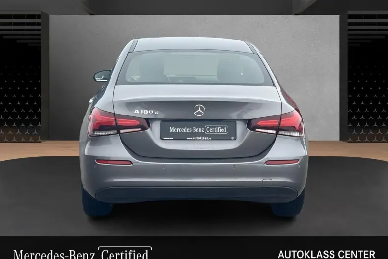 Mercedes-Benz A 180 (Clasa A) din 2021 cu 72.839 km - oferta MER192269 - foto 5