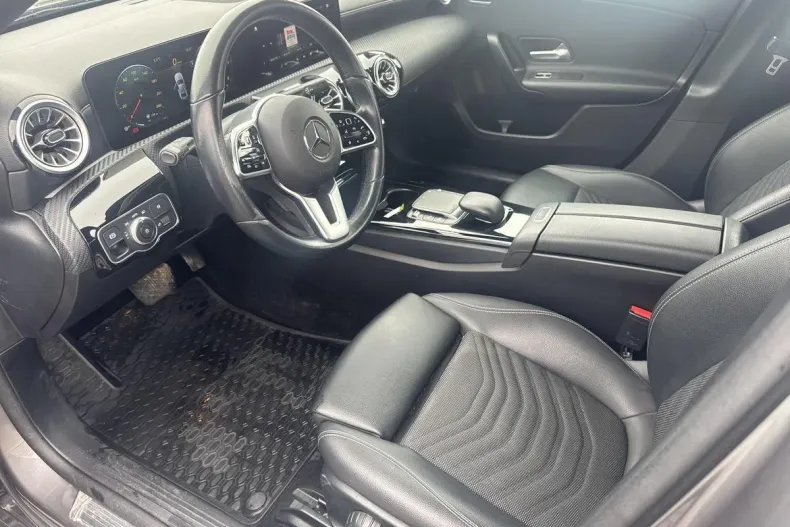 Mercedes-Benz A 180 (Clasa A) din 2021 cu 72.839 km - oferta MER192269 - foto 10