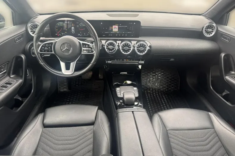 Mercedes-Benz A 180 (Clasa A) din 2021 cu 72.839 km - oferta MER192269 - foto 12