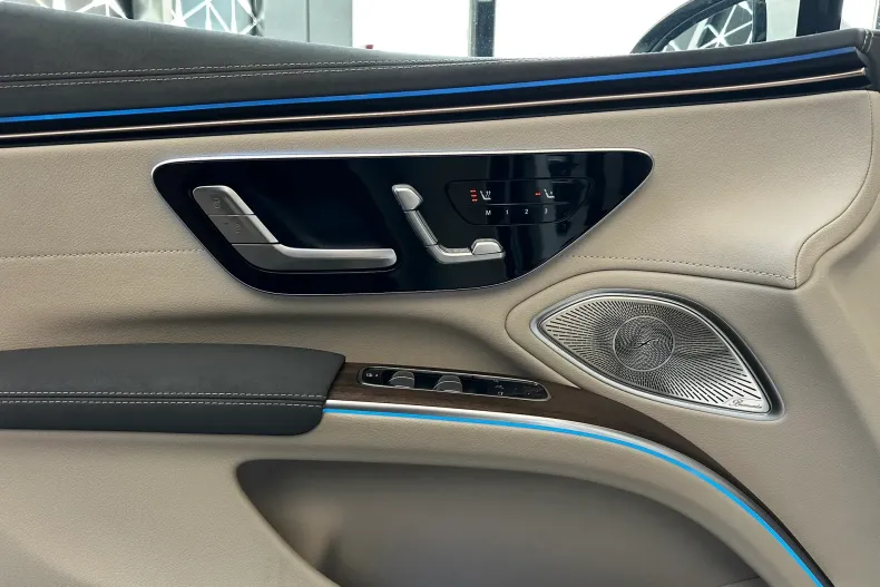 Mercedes-Benz EQS din 2023 cu 42.000 km - oferta MER192274 - foto 27