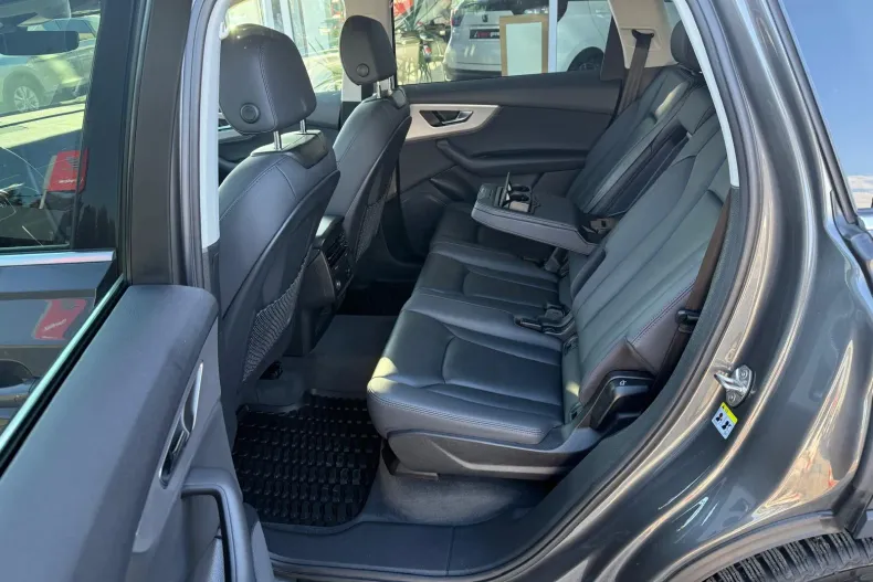 Audi Q7 din 2021 cu 64.306 km - oferta AUD192282 - foto 11