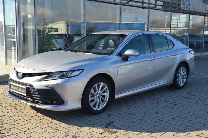 Toyota Camry din 2022 cu 14.215 km - oferta TOY192283 - foto 2