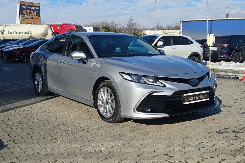 Toyota Camry din 2022 cu 14.215 km - oferta TOY192283 - foto 3